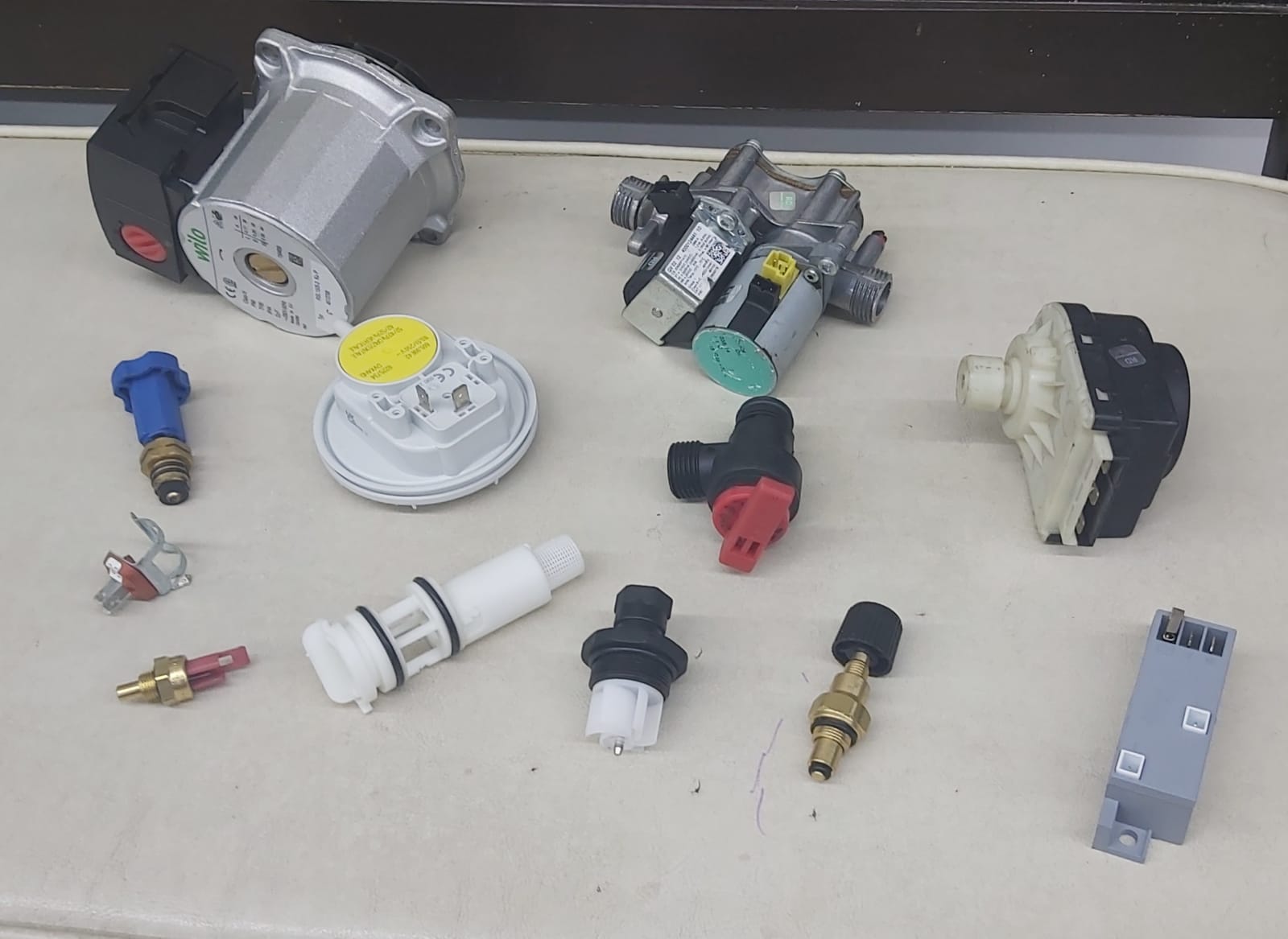 Bayrampaşa Kombi Orjinal Yedek Parça